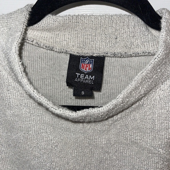 Atlanta Falcons Sweater - Picture 3 of 4